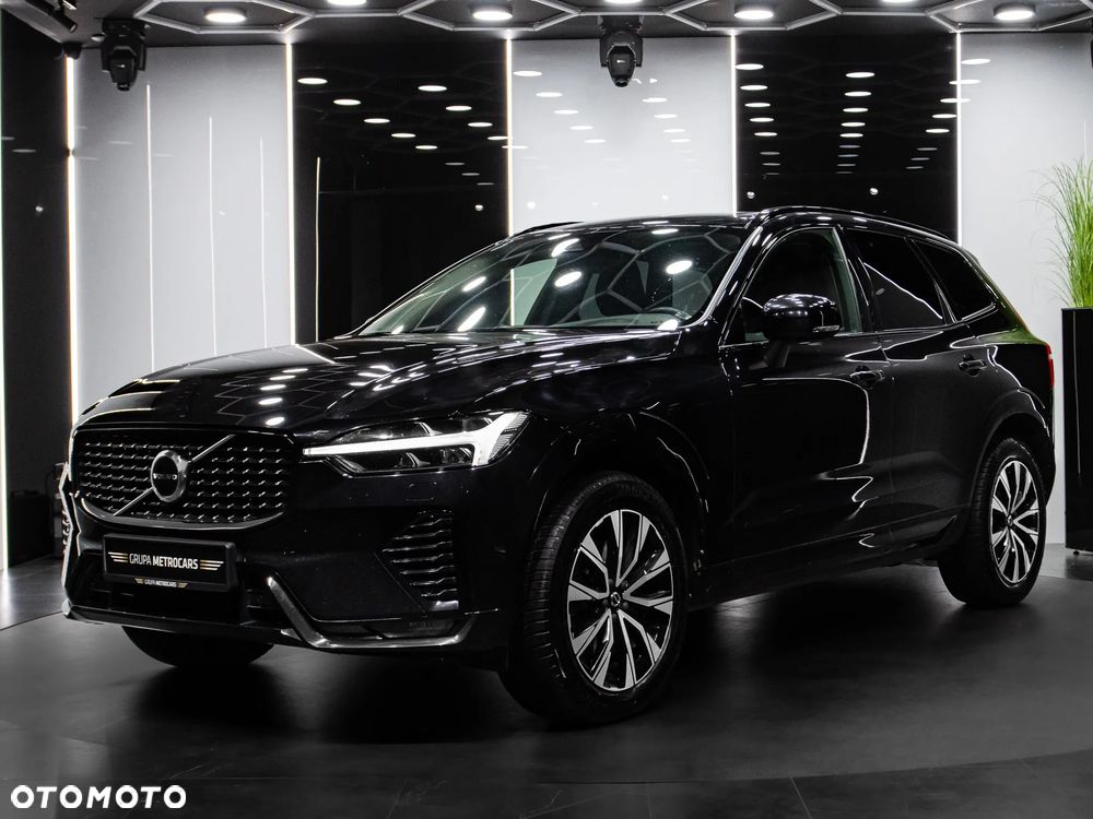 Volvo XC 60 B4 D AWD Plus Dark - 2