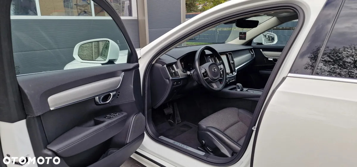 Volvo V90 B4 D Geartronic Momentum - 27