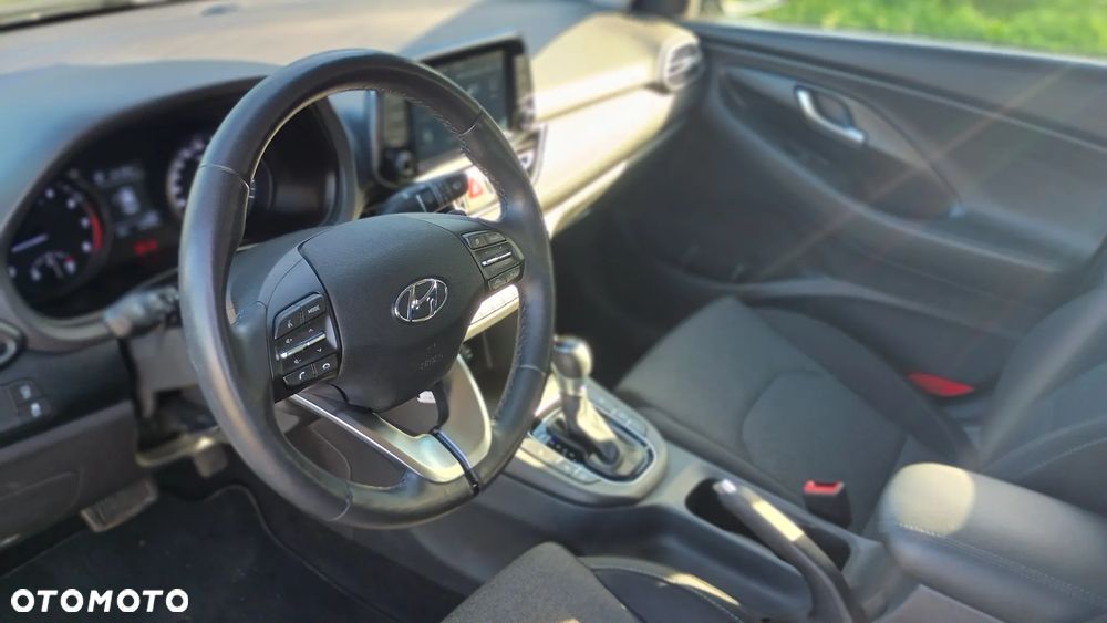 Hyundai i30 1.5 T-GDI 48V Comfort DCT - 32