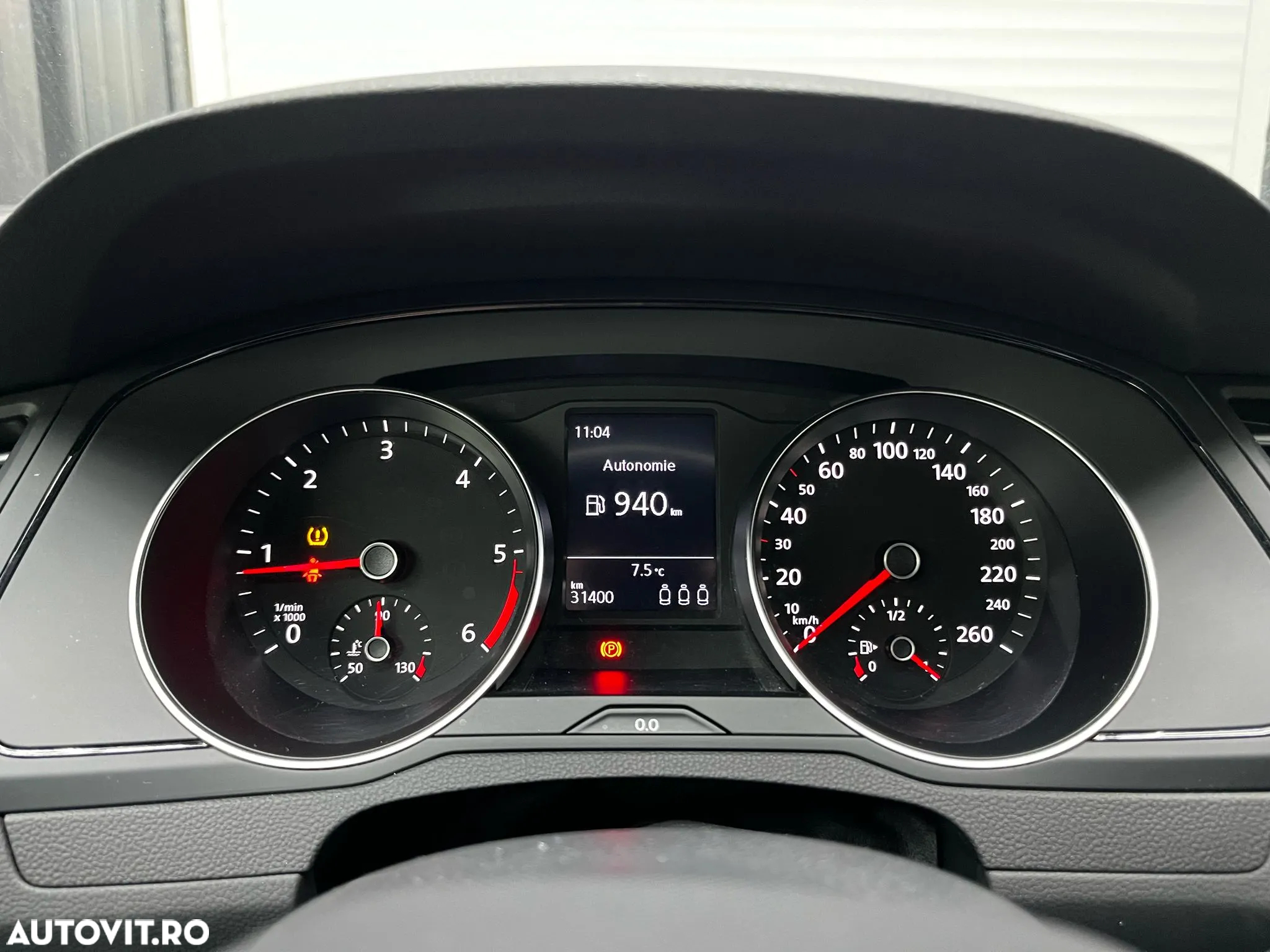 Volkswagen Passat - 10