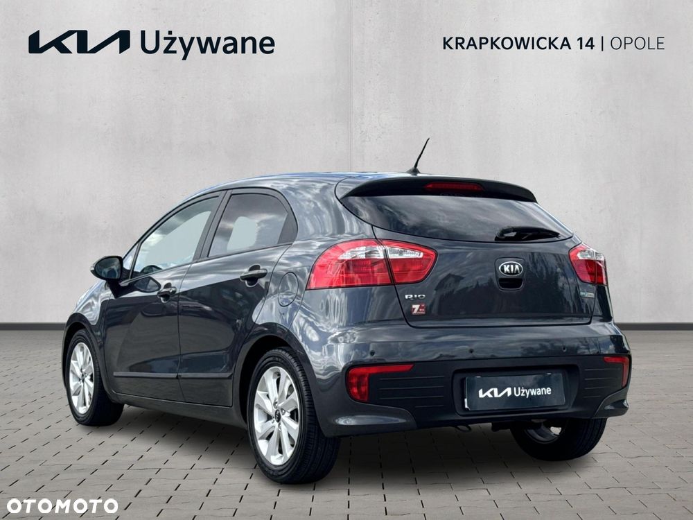 Kia Rio - 3