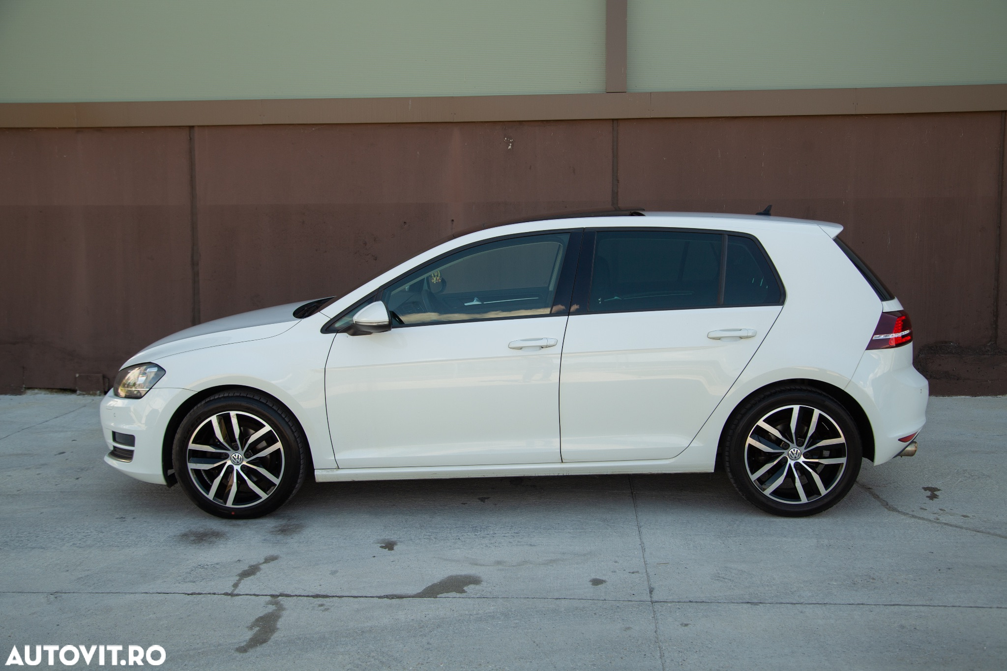 Volkswagen Golf 2.0 TDI (BlueMotion Technology) Highline - 9