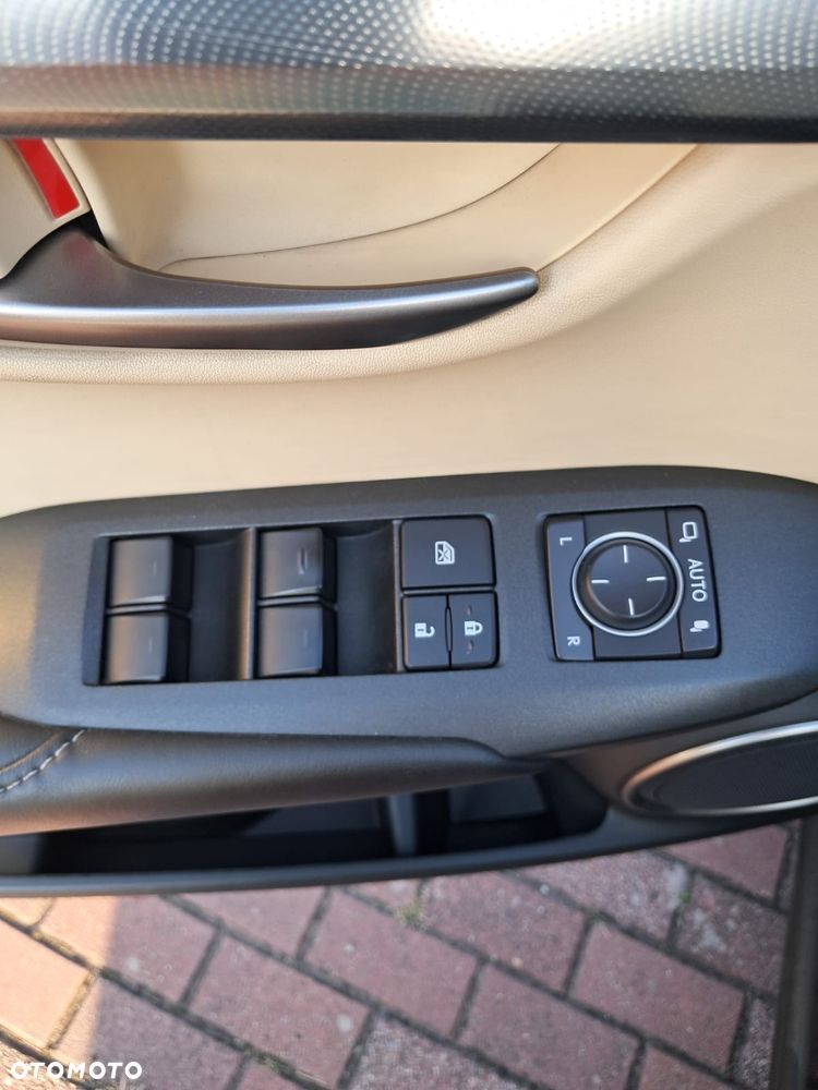 Lexus NX - 25