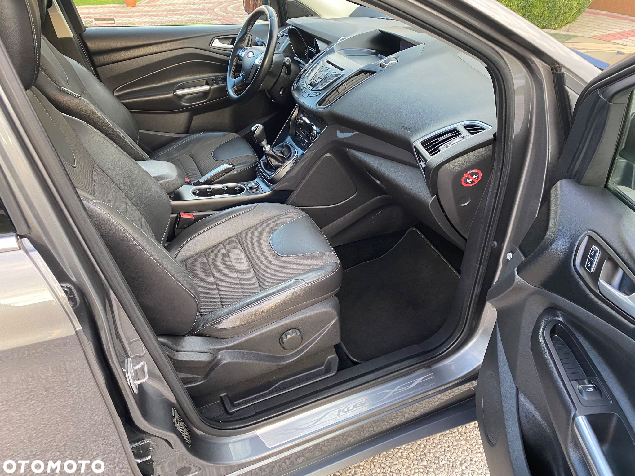 Ford Kuga 2.0 TDCi Titanium - 21