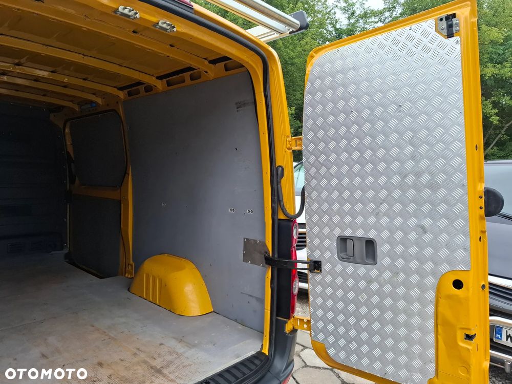 Volkswagen Crafter 2014 2.0TDI 136KM L2H1 LONG KLIMA 3 OSOBOWY - 30