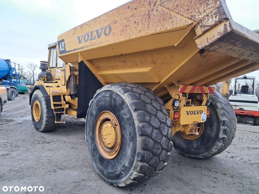 Volvo A25 - 7