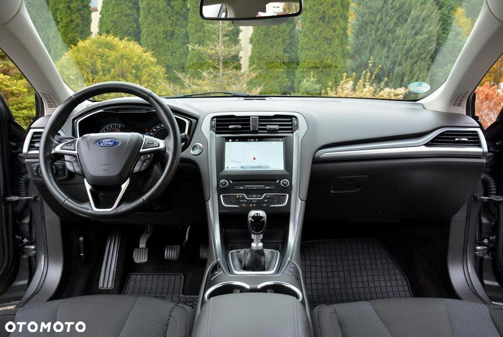 Ford Mondeo - 24