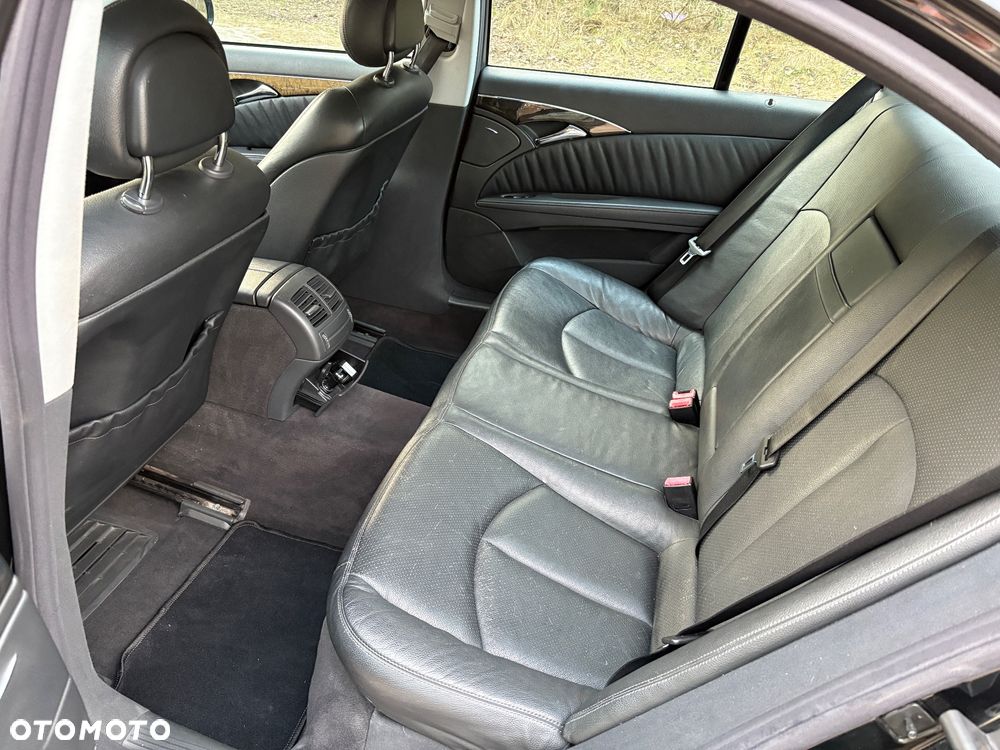 Mercedes-Benz Klasa E 220 CDI Automatik Avantgarde - 15