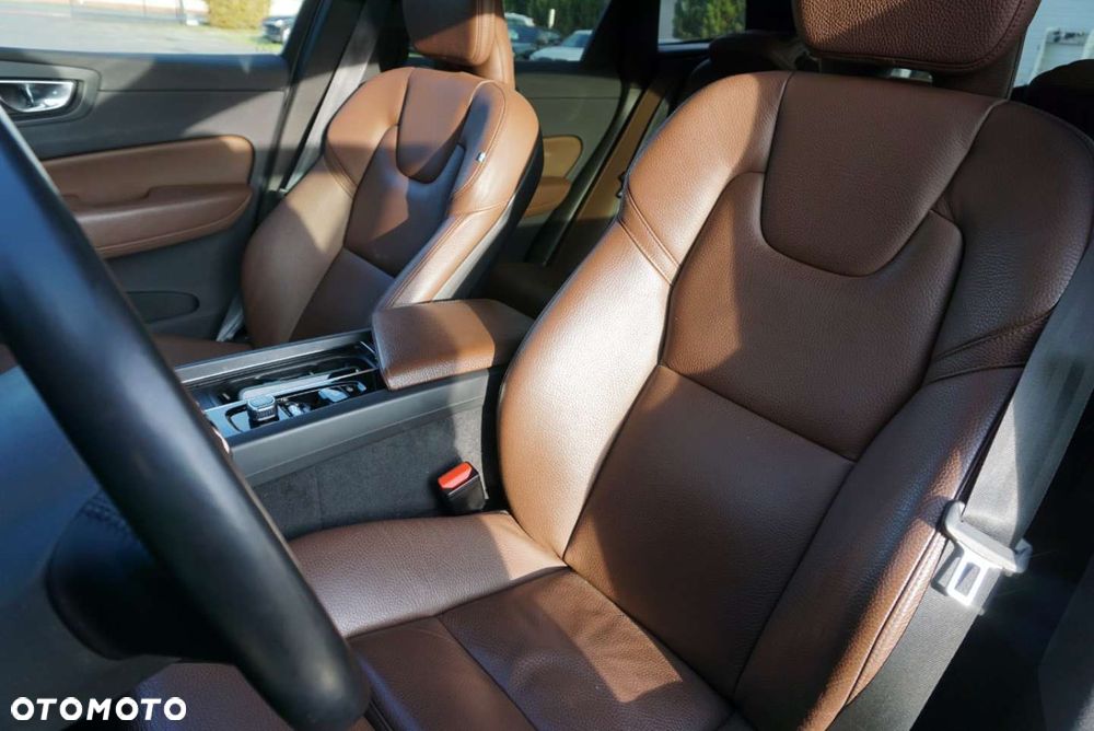Volvo XC 60 - 9