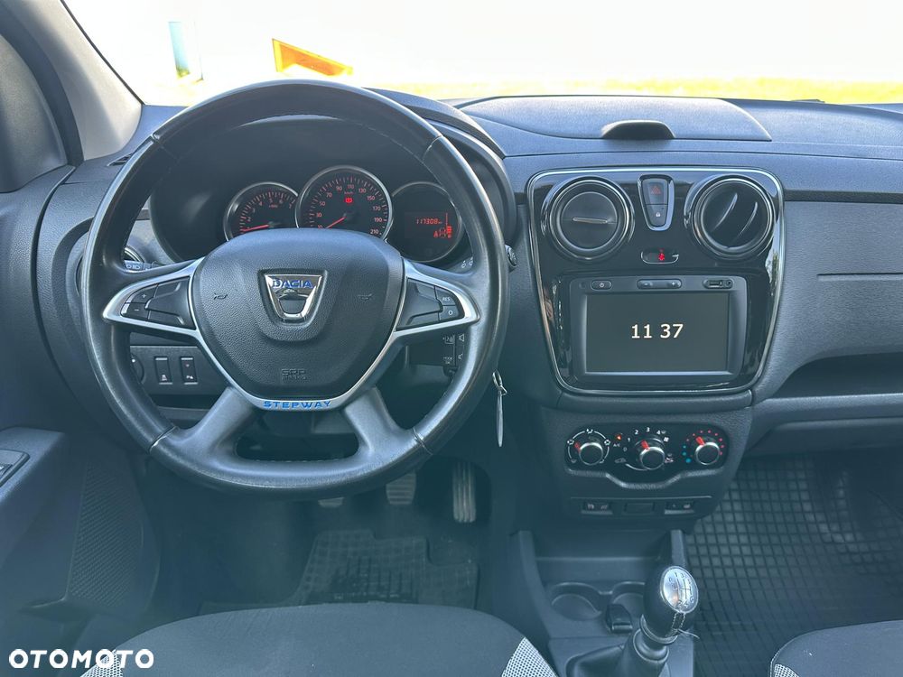 Dacia Lodgy 1.5 Blue dCi Stepway S&S - 10