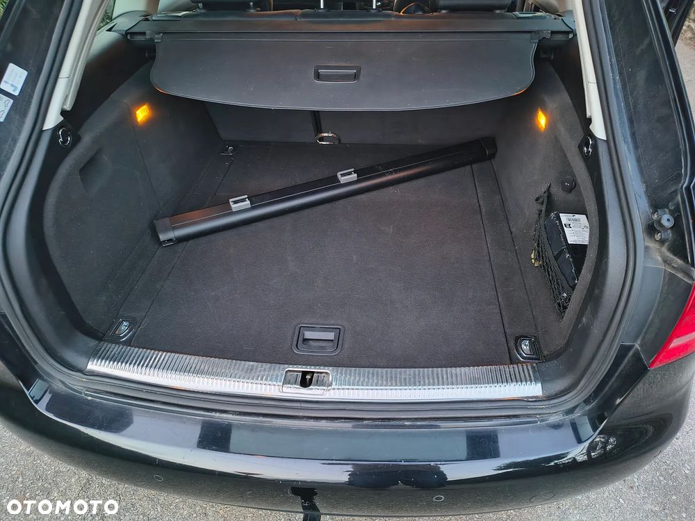 Audi A4 Avant - 10