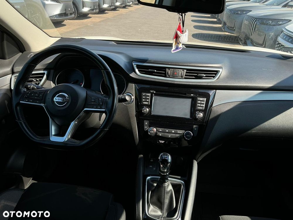 Nissan Qashqai 1.2 DIG-T Tekna - 17