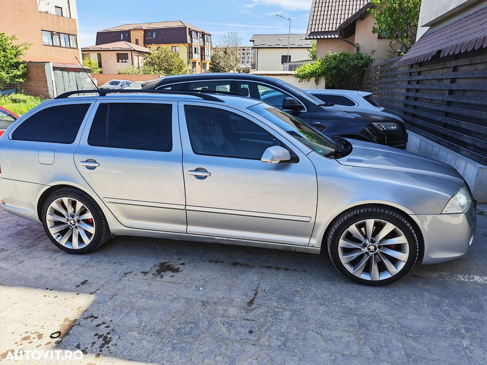 Skoda Octavia 2.0 TFSI RS - 8