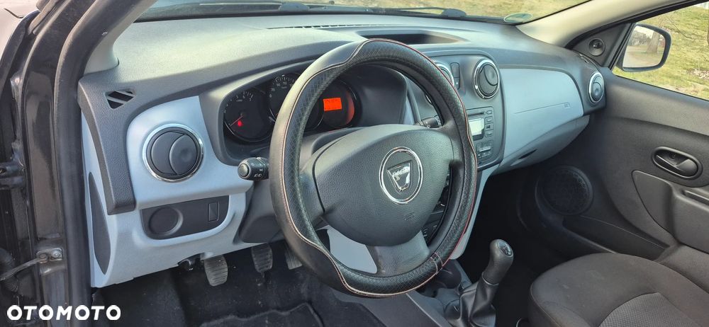 Dacia Sandero 1.2 16V Ambiance - 10