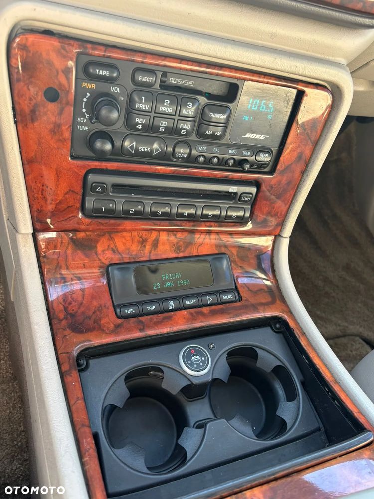 Cadillac Escalade 6.0 V8 - 13