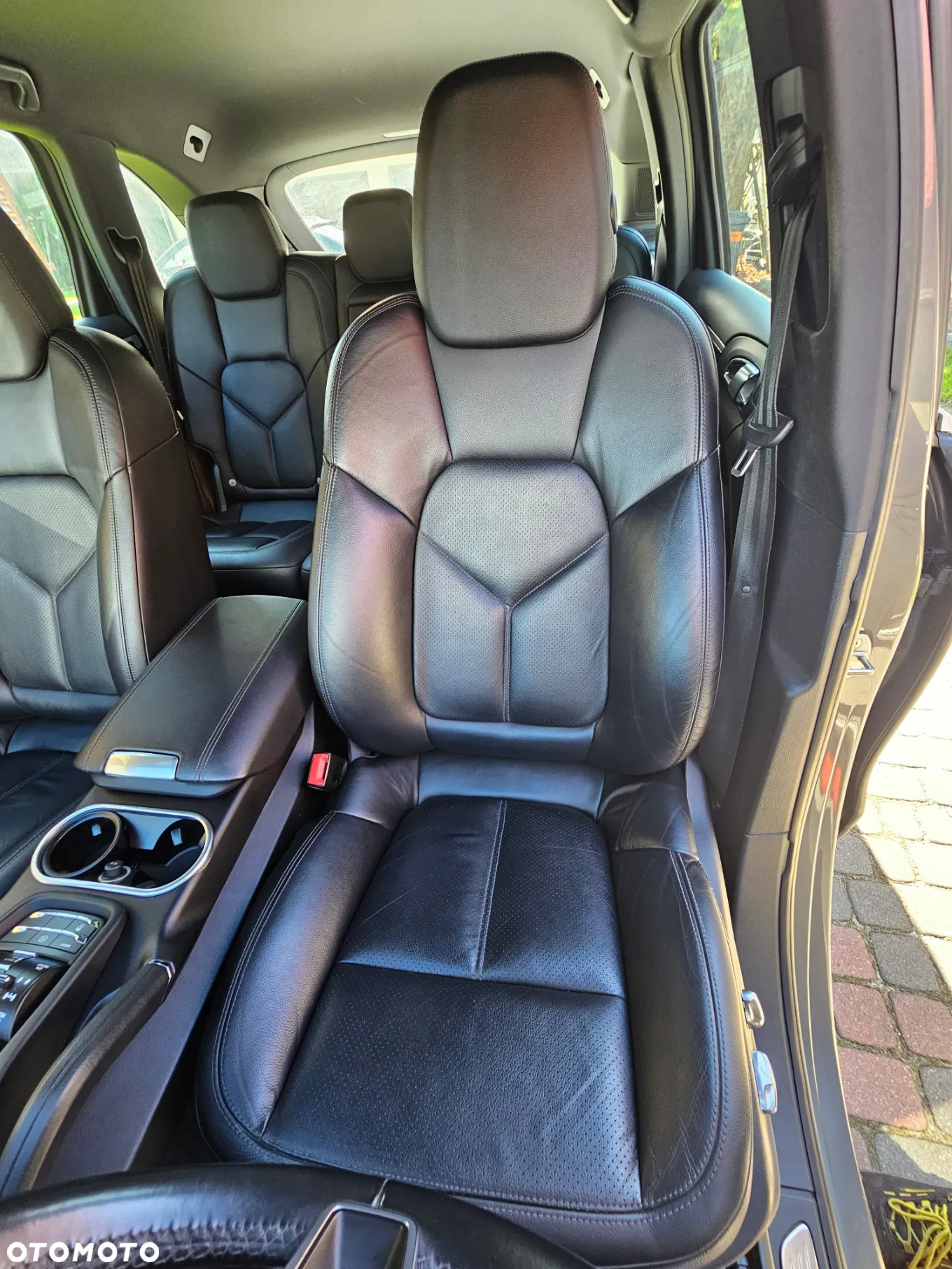 Porsche Cayenne Diesel Platinum Edition - 10
