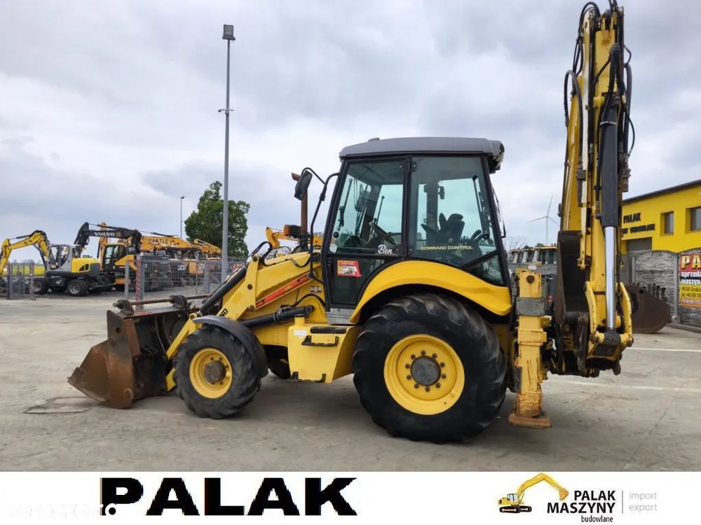 New Holland Koparko-Ładowarka NEW HOLLAND  B 110 C ,2014rok - 11