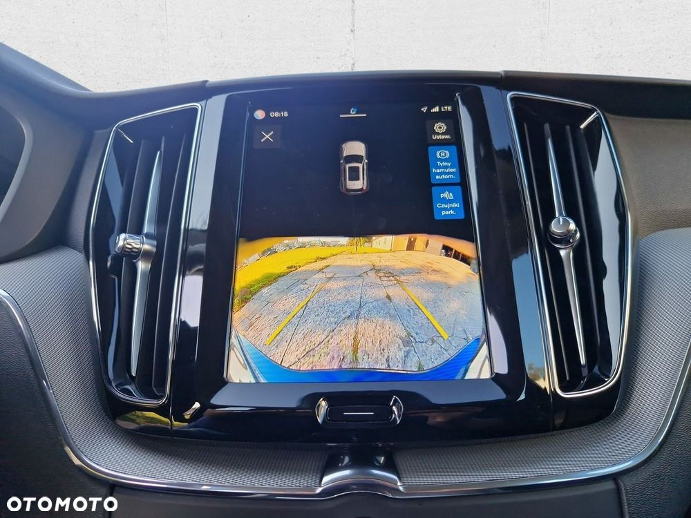 Volvo XC 60 - 21