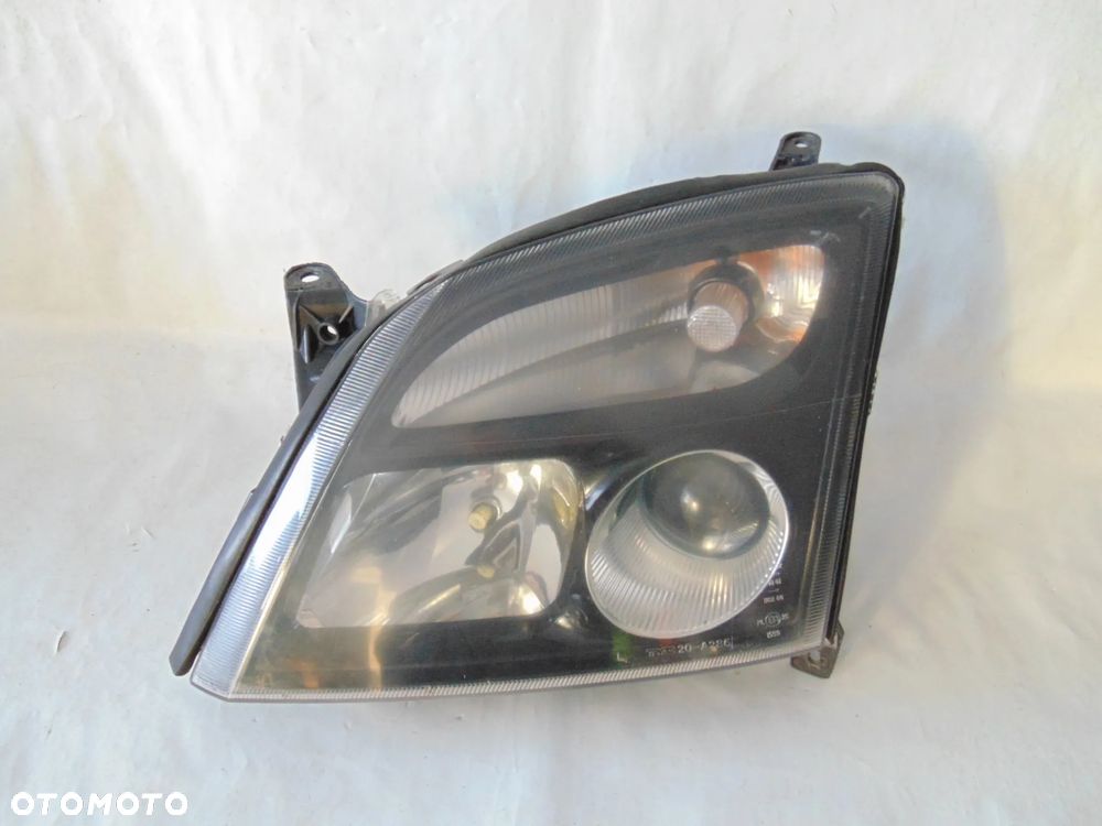 Lampa przednia przód lewa Opel Vectra C Signum 02-05r - 1