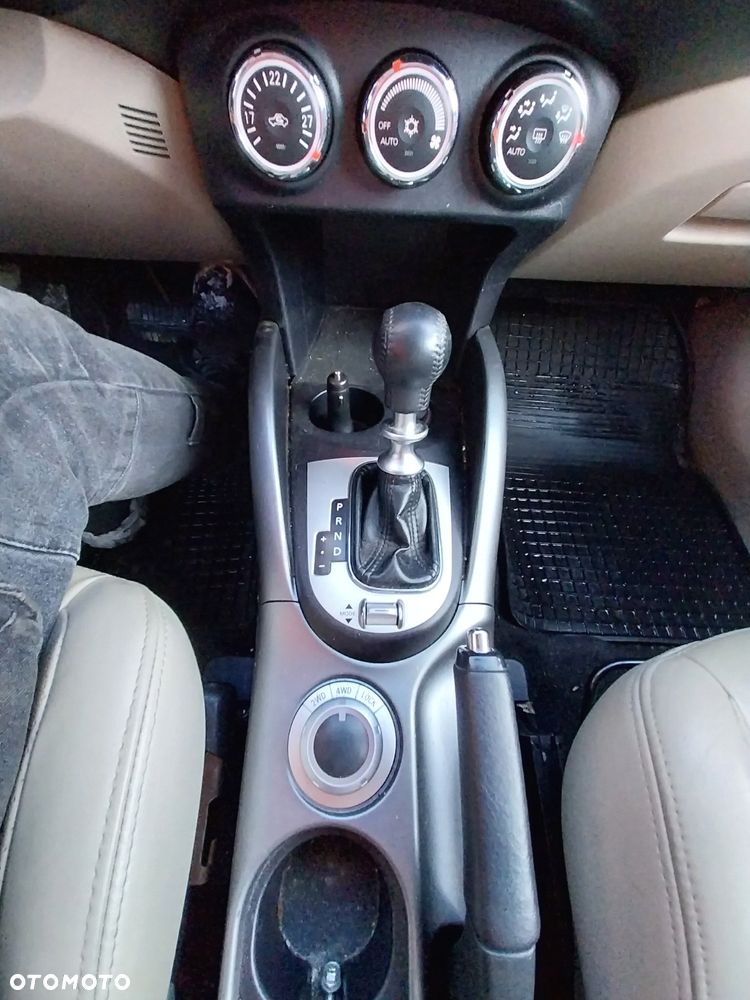 Peugeot 4007 HDI FAP 7-Sitzer DCS Platinum - 13