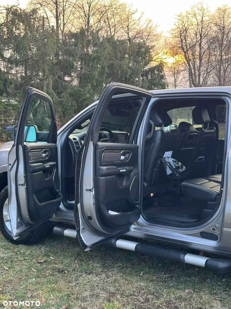 RAM 1500 5.7 Crew Cab Laramie - 7