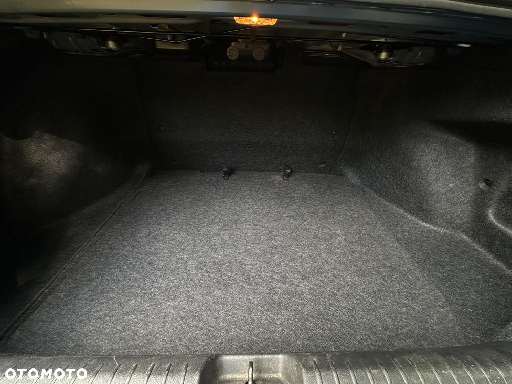 Honda Civic 1.3i-DSI i-VTEC IMA CVT Elegance - 36