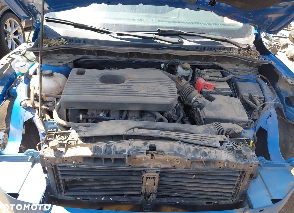 Ford Escape 2.0 EcoBoost AWD Titanium - 13