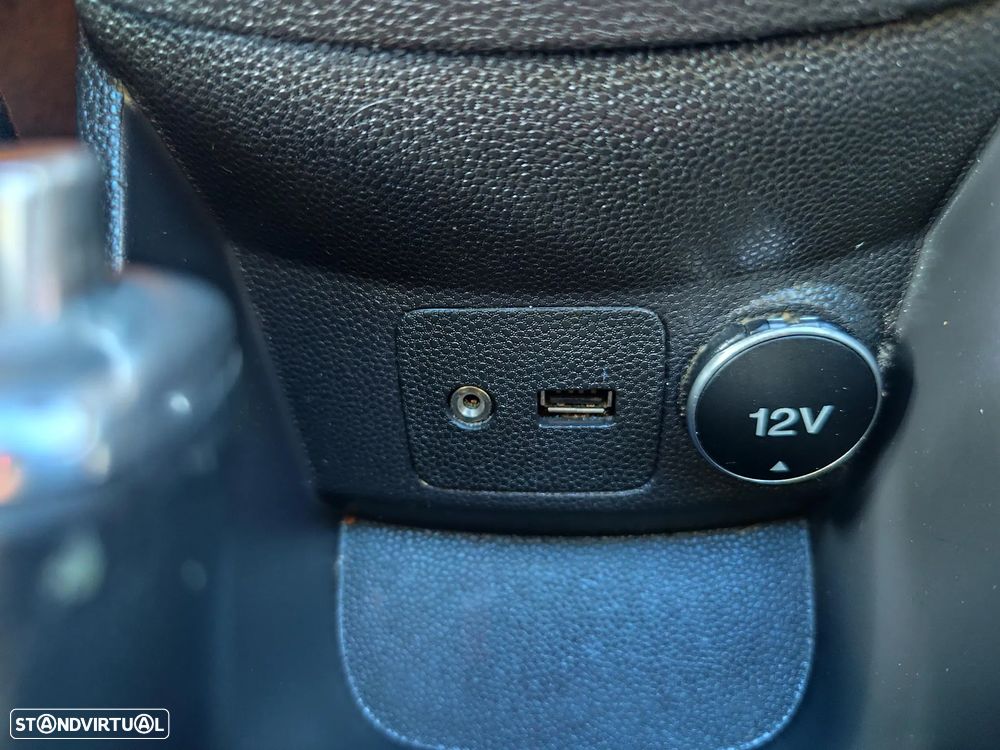 Ford Fiesta 1.5 TDCi Titanium - 35