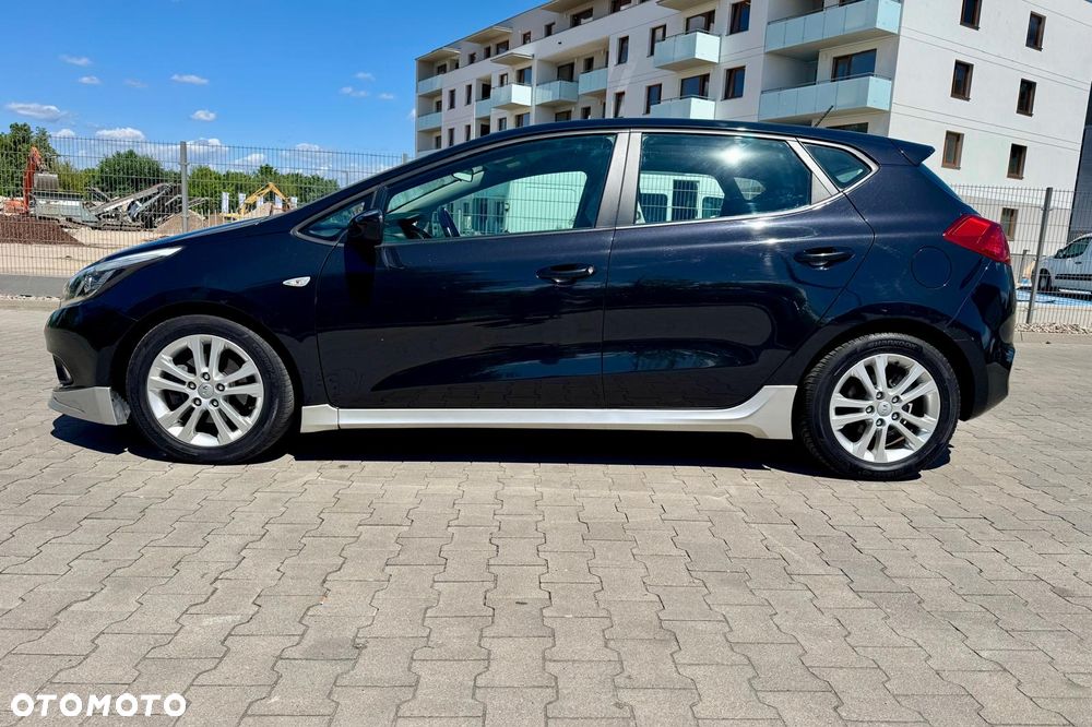 Kia Ceed - 7