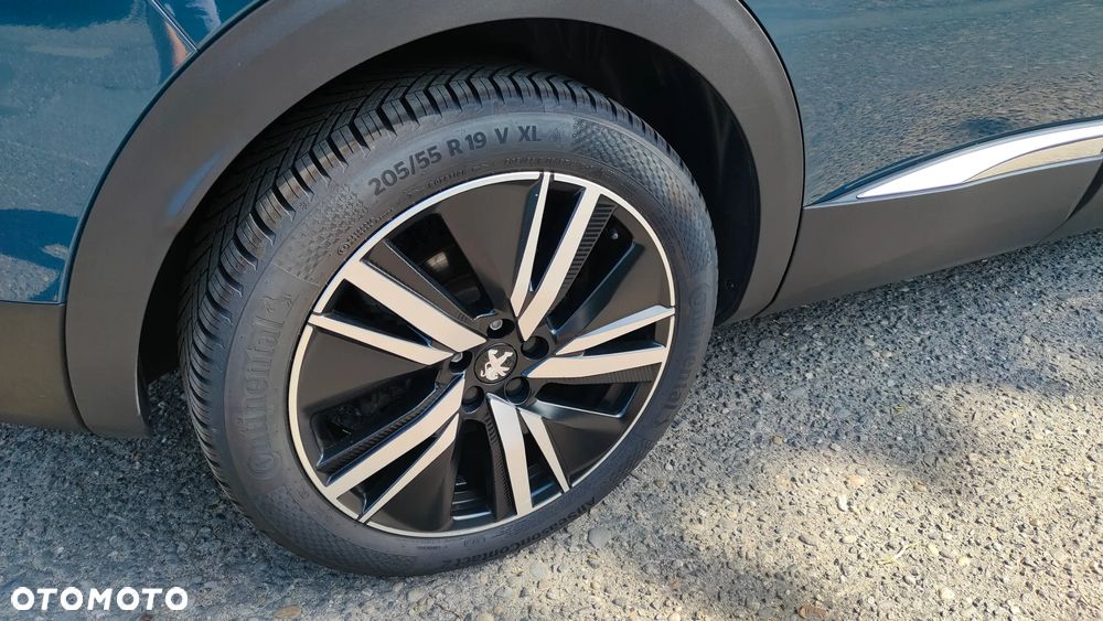 Peugeot 3008 1.2 PureTech GT Pack S&S EAT8 - 34