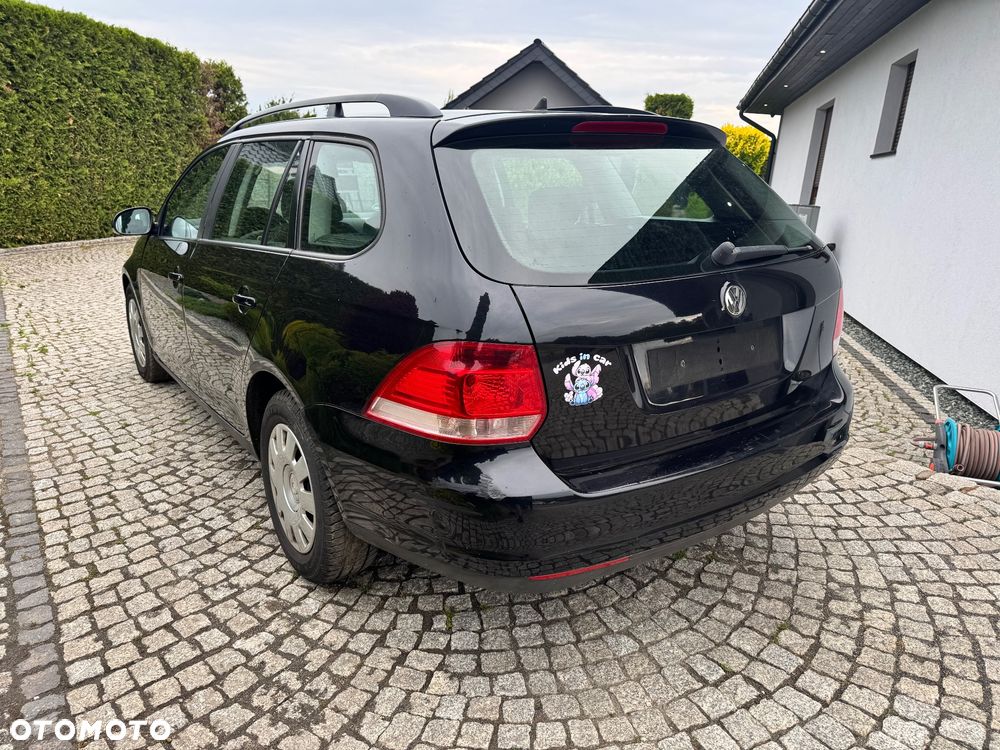 Volkswagen Golf - 20