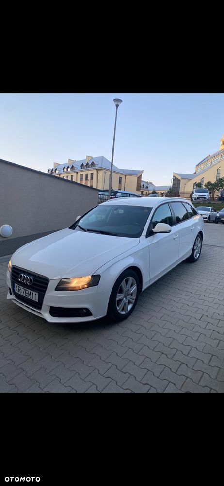 Audi A4 Avant - 2