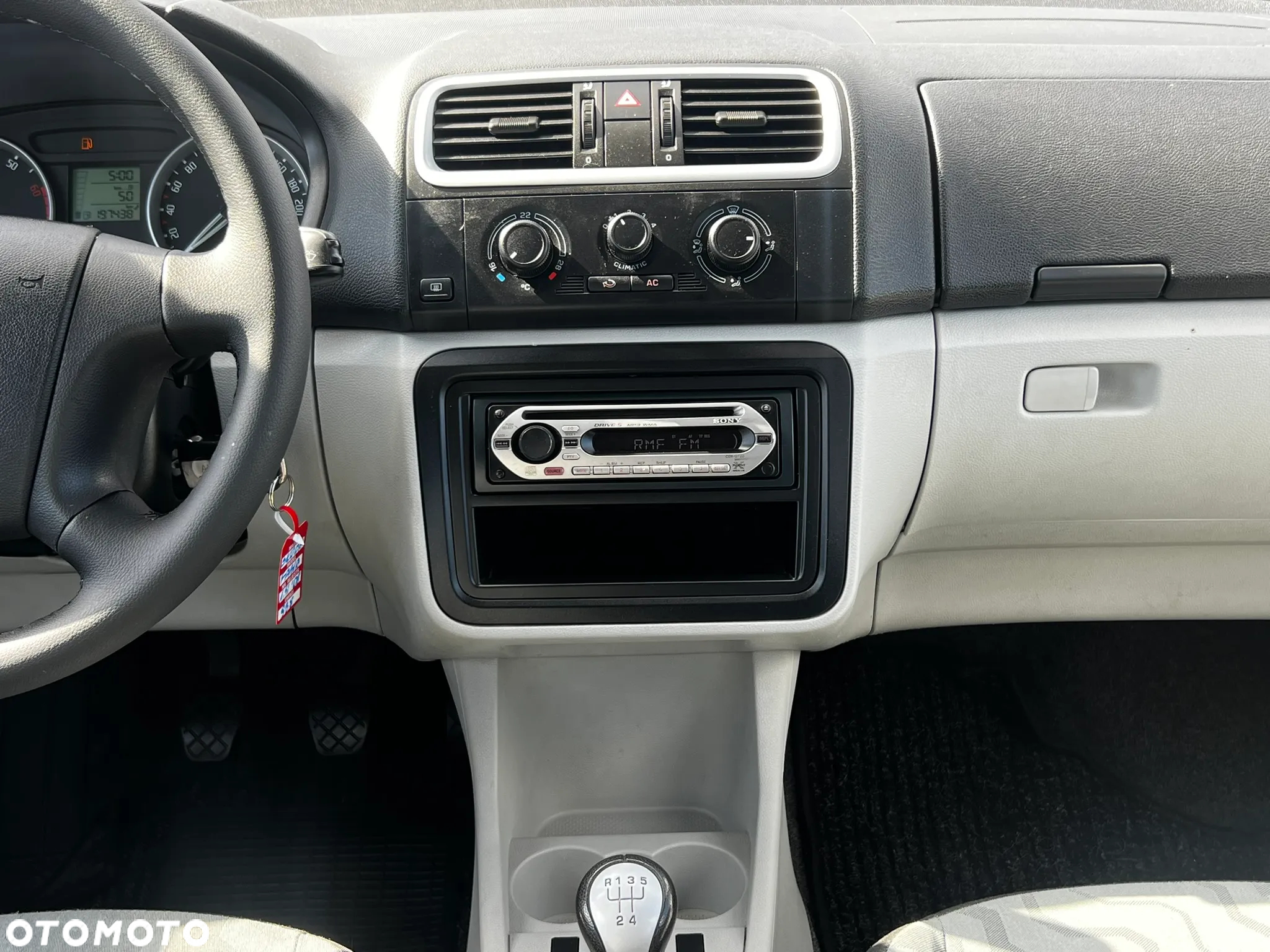 Skoda Fabia 1.4 16V Ambiente - 17
