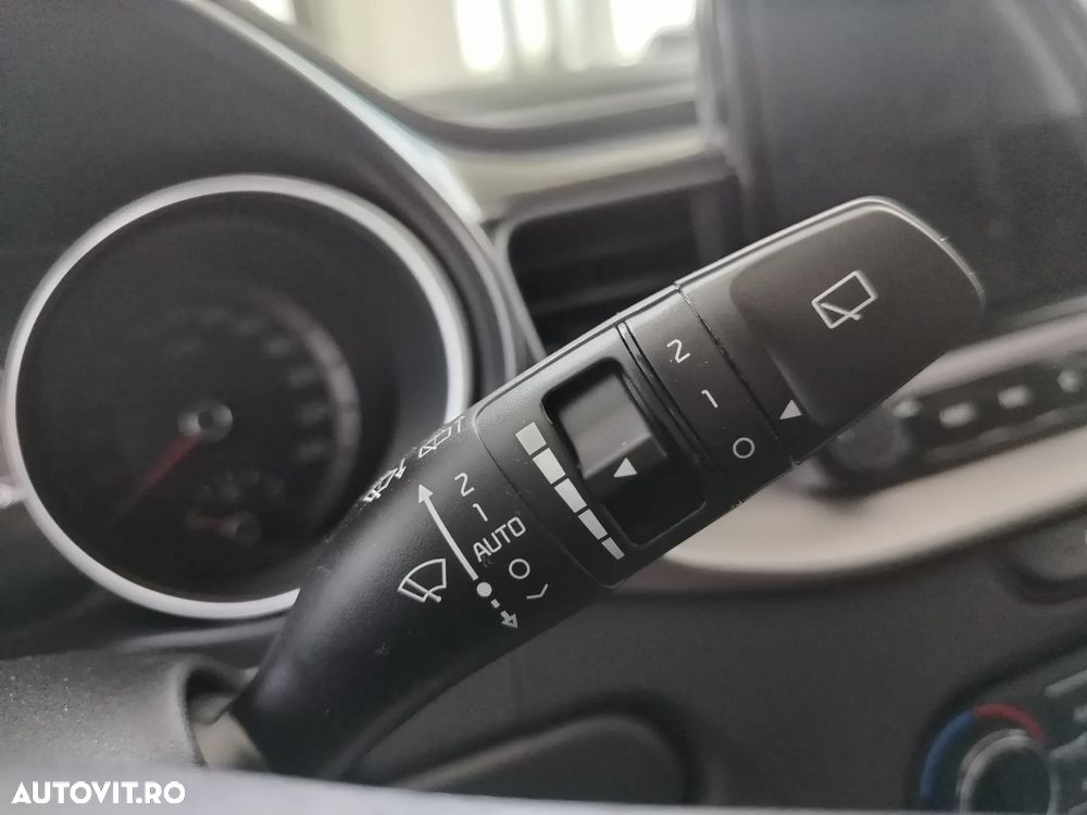 Kia XCeed 1.5 T-GDI 7DCT City - 20