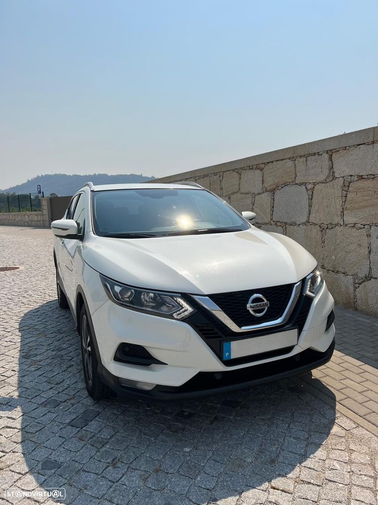 Nissan Qashqai 1.5 dCi N-Connecta DCT - 2