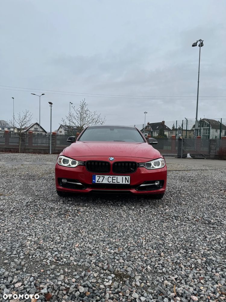 BMW Seria 3 320i Sport Line - 4