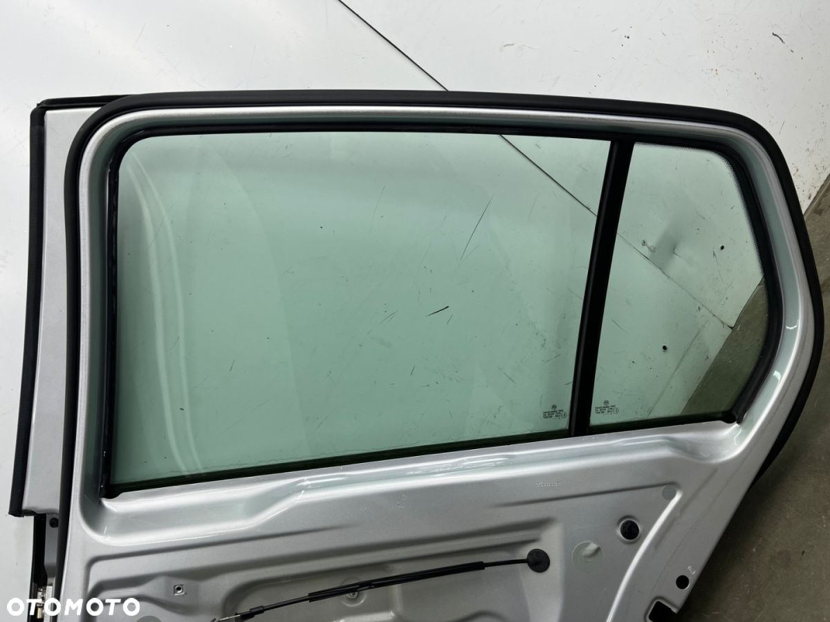 Drzwi VW Golf V 5 03-09r. LA7W 5D HB prawe tylne kompletne szyba zamek podnośnik 1K6833312H - 13