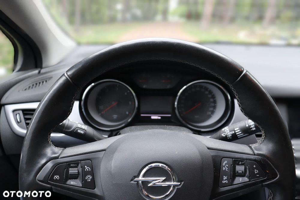 Opel Astra 1.5 CDTI Edition S&S - 9