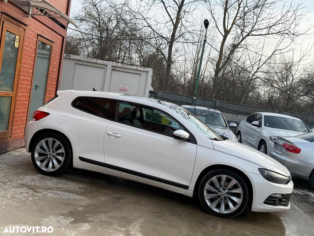 Volkswagen Scirocco 1.4 TSI DSG - 4