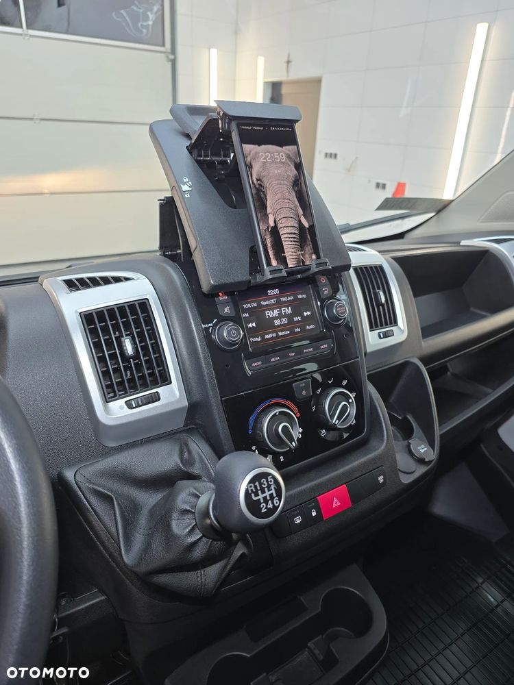 Fiat DUCATO 19Tyś km DOKA MAXI 7-OSOBOWY + 855Kg Ładownośc NAJLEPSZY SINIK 2,3 IVECO 140KM SALON PL STAN JAK NOWY NOWY NOWY 19Tyś km SERWIS ASO FIAT DO OSTATNIEGO Km KOŁA16 Cali KLIMA ELEKTRYKA WZMOCNIONE ZAWIESZENIE - 29