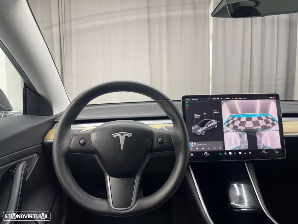Tesla Model 3 Standard RWD Plus - 18