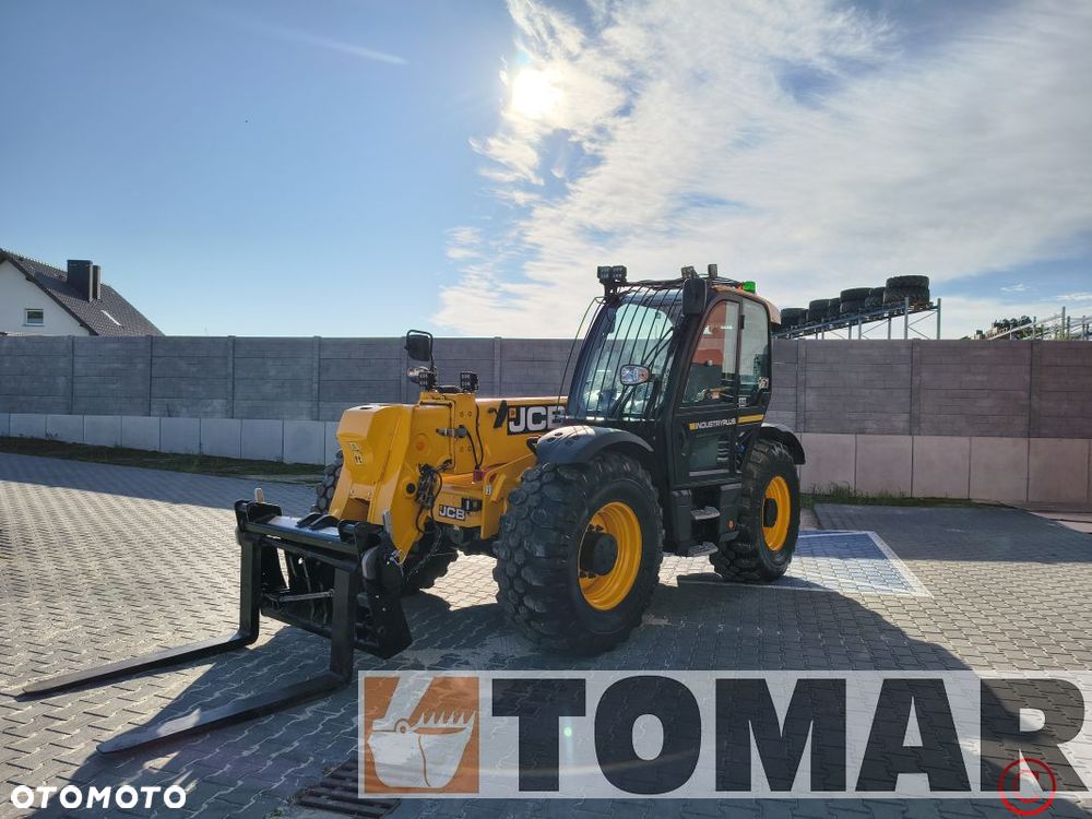 JCB 560-80 2023R agri - 5