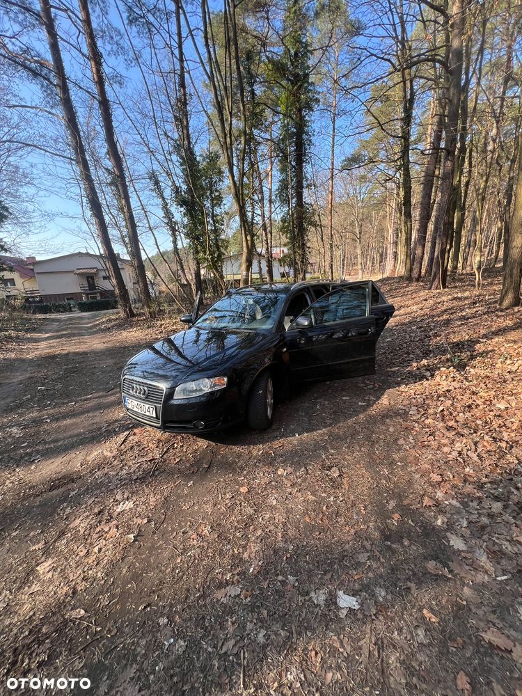 Audi A4 Avant 2.0 TDI - 10