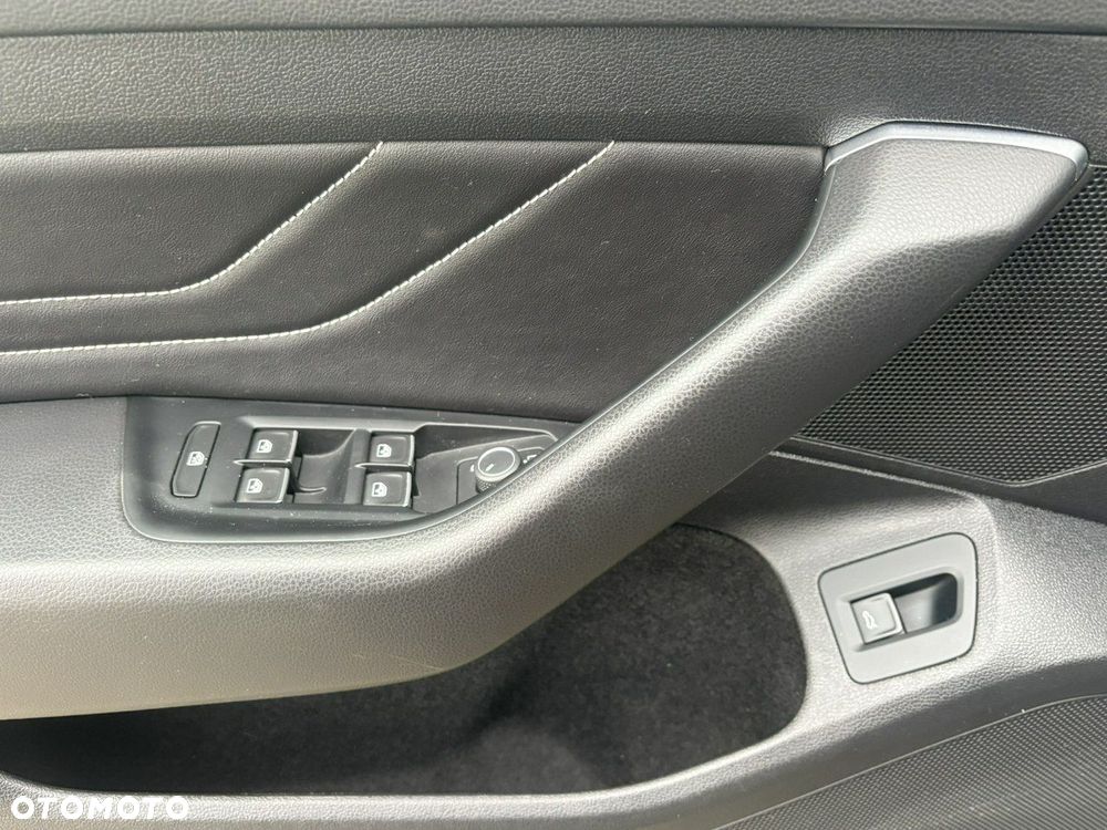 Volkswagen Arteon 2.0 TSI OPF DSG Elegance - 29