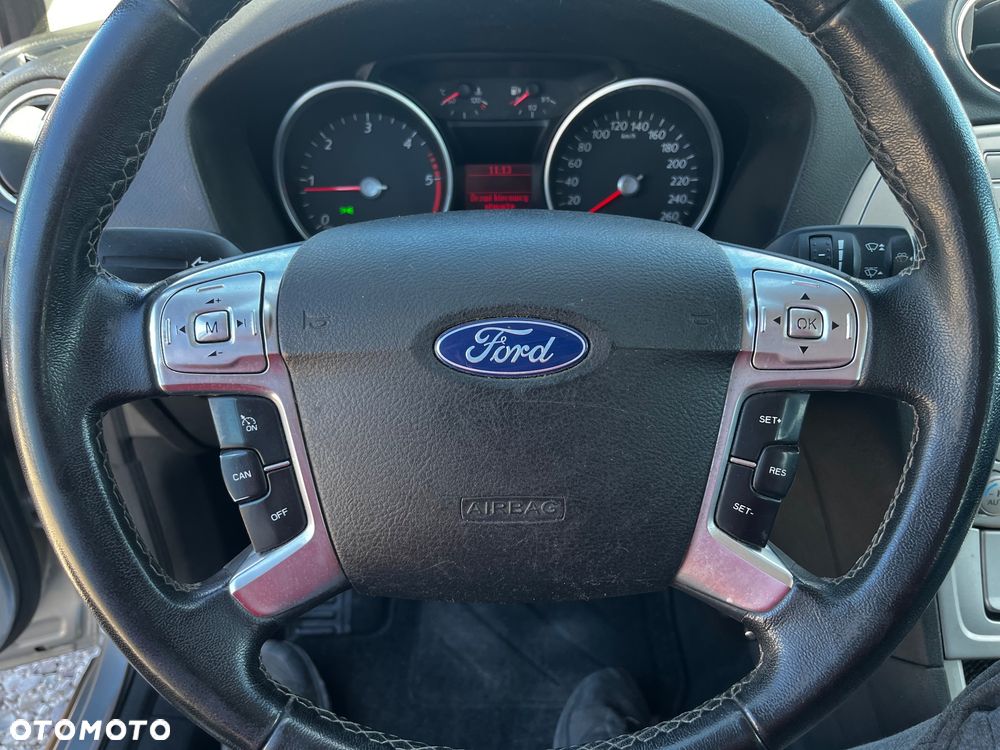 Ford Mondeo 2.0 TDCi Ambiente - 16