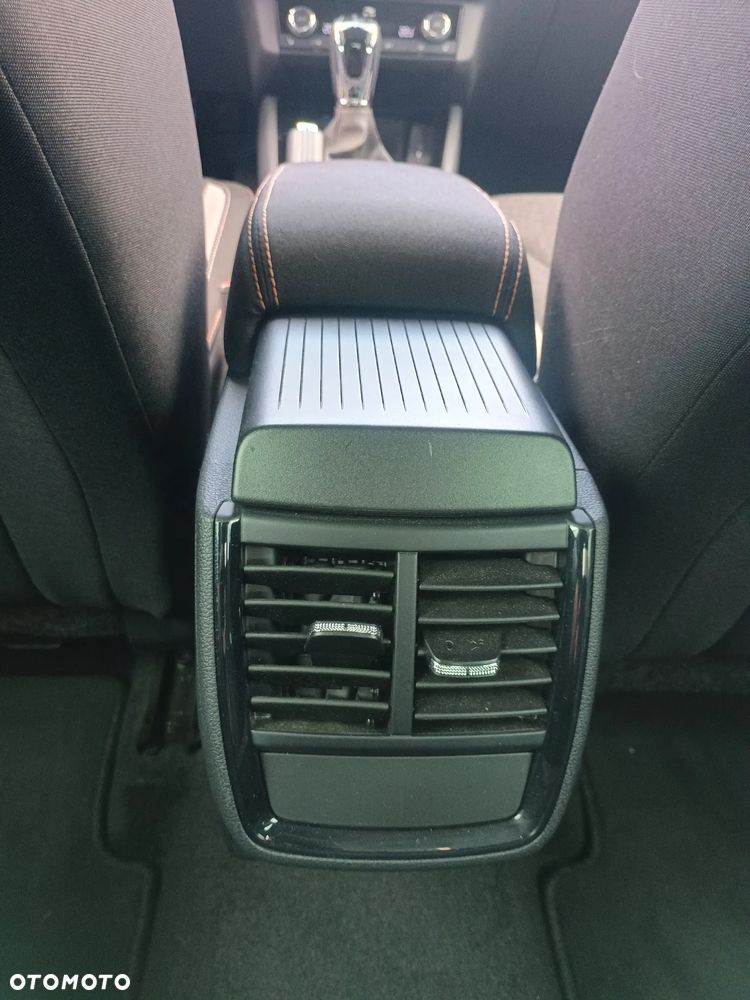 Skoda Kamiq 1.0 TSI Style DSG - 29