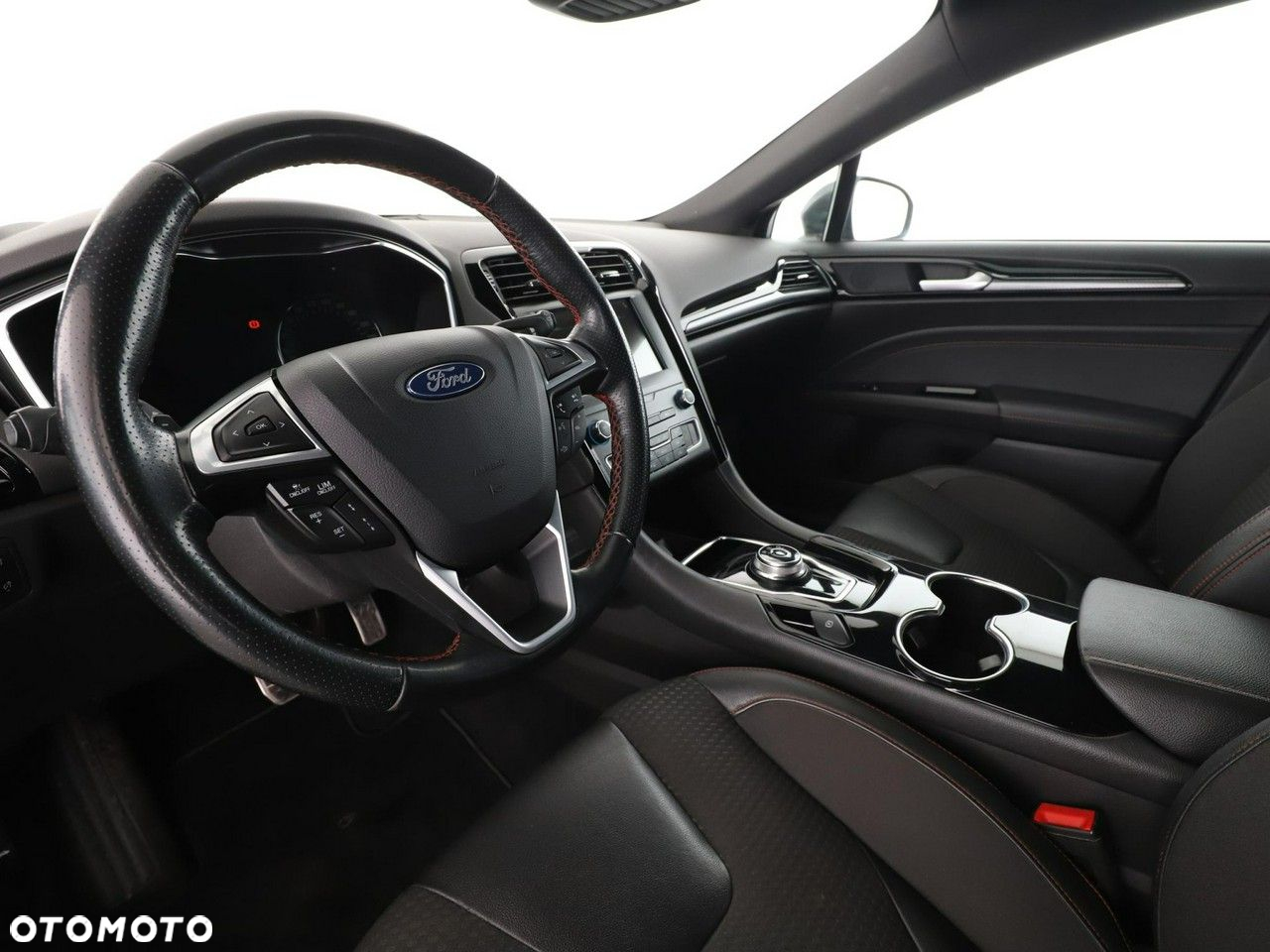 Ford Mondeo 2.0 EcoBlue ST-Line - 14
