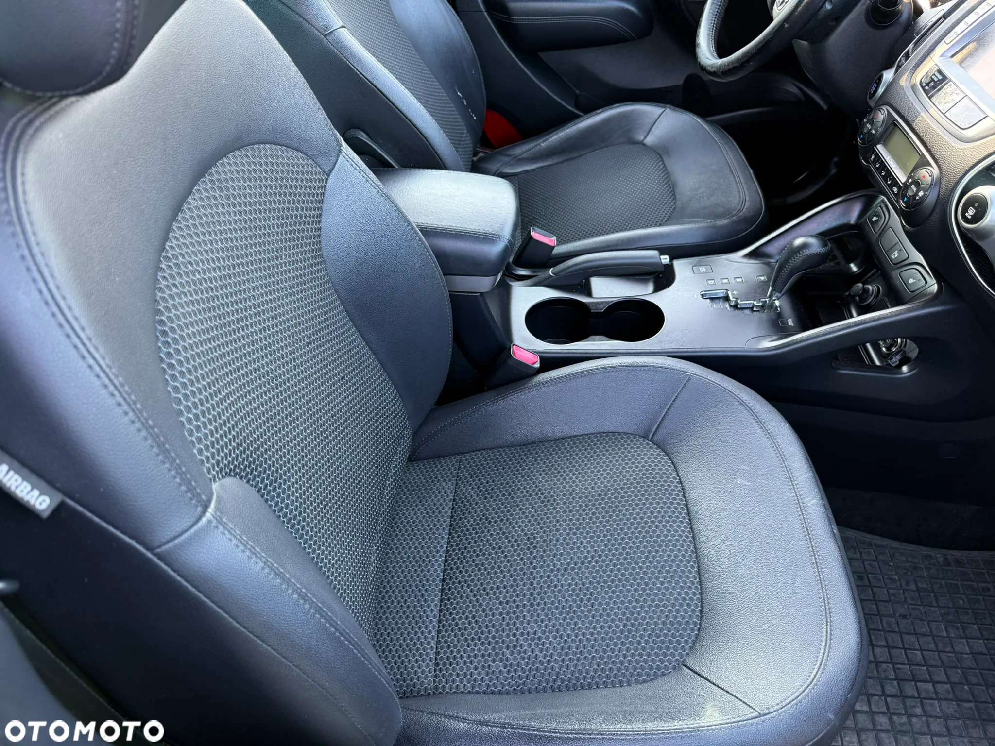 Hyundai ix35 - 23