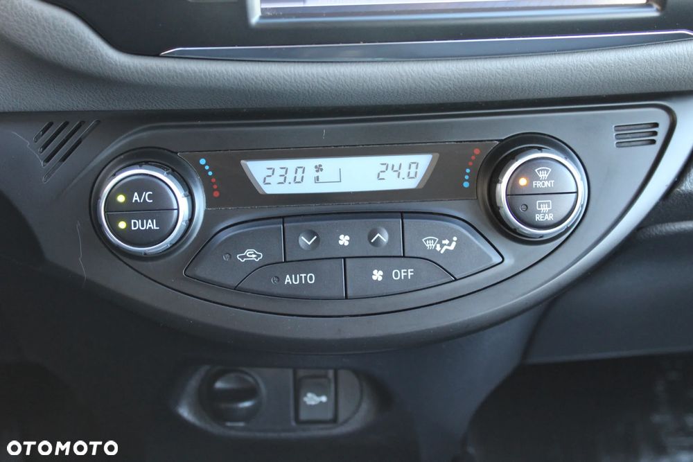 Toyota Yaris - 19