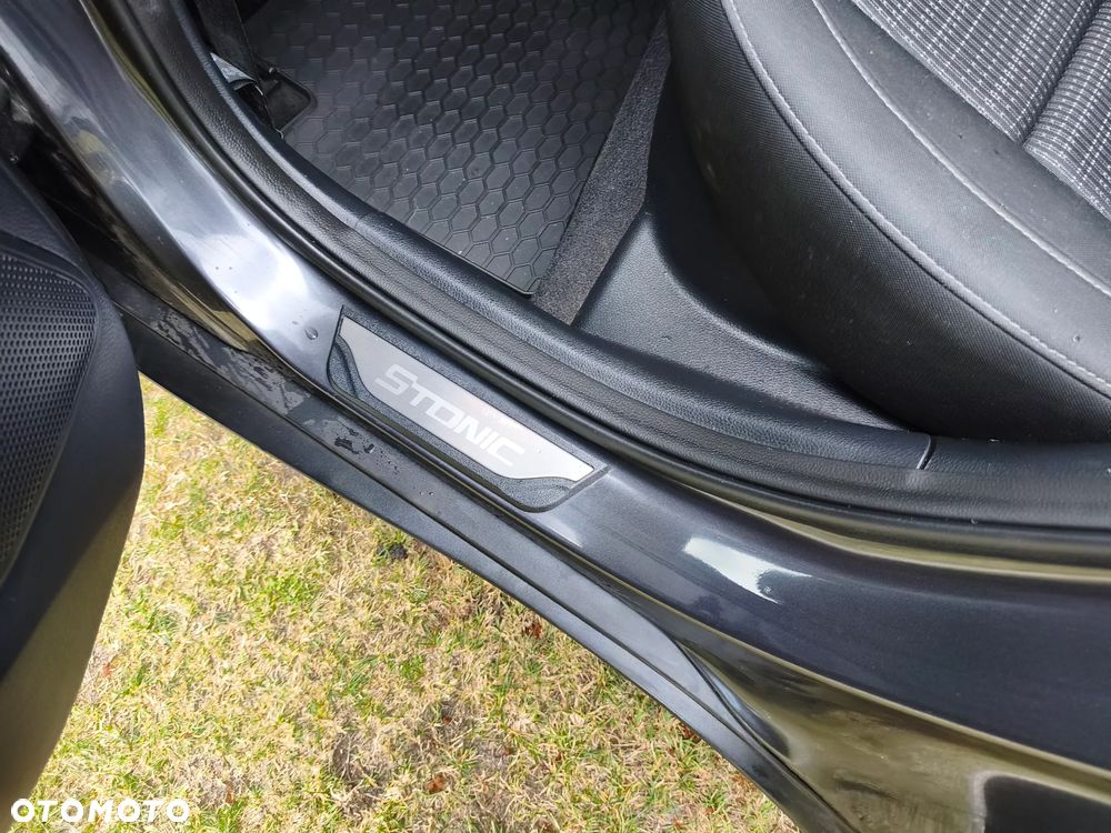 Kia Stonic 1.4 M - 13
